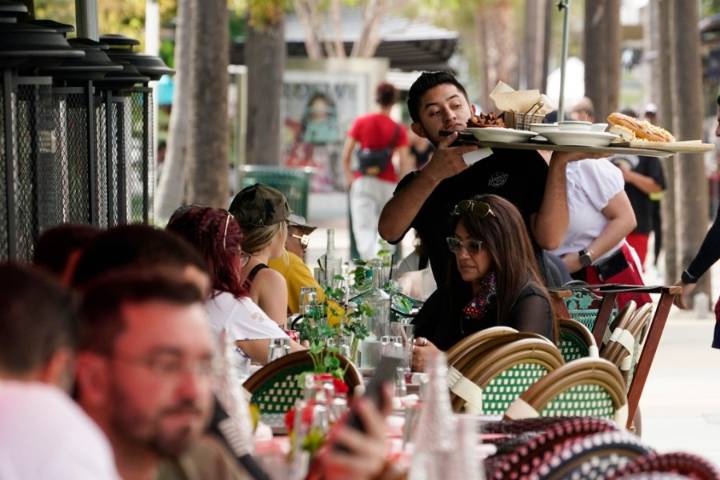 'No tax on tips' nearly a reality? New guidance released