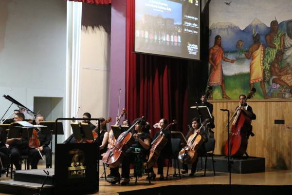 Celebra OSUACh concierto "Viva México, Viva Chihuahua, Viva la UACH"