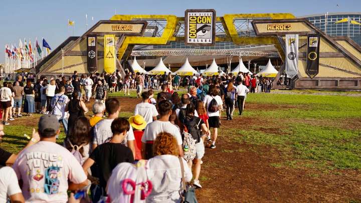 Polémica en la Comic-Con de Málaga por la falta de agua y restricciones al acceso con comida
