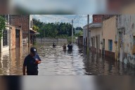 Desborde del Río Lerma afecta 50 casas en Ayotlán