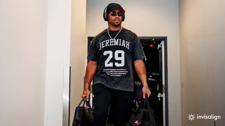 📸 GAMEDAY: Giants arrive for Week 2