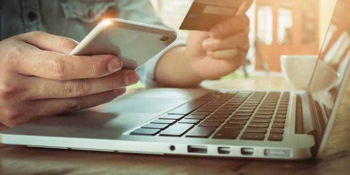 Quiénes son los bonaerenses que pagarán retenciones de Ingresos Brutos por sus movimientos con billeteras digitales