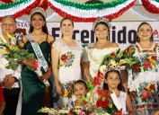 Atenea Gómez Ricalde encabeza el Encendido de Luces del Mes Patrio en Isla Mujeres