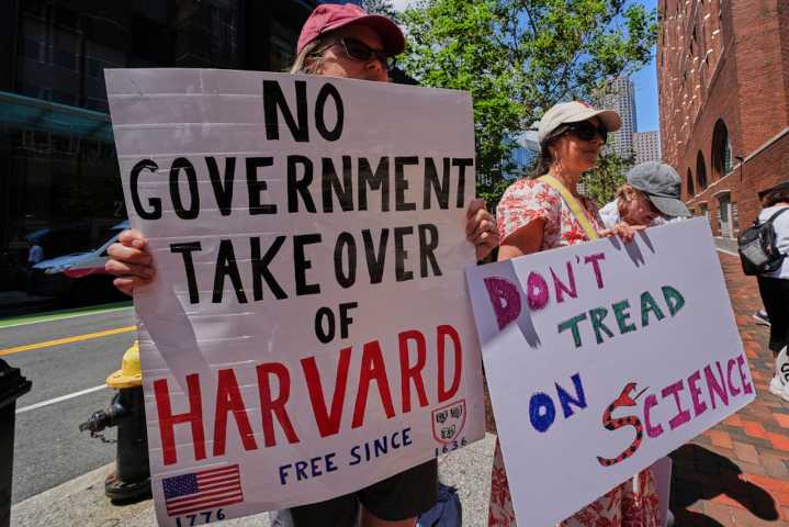 Judge reverses Trump administration’s $2.6B Harvard research money cut