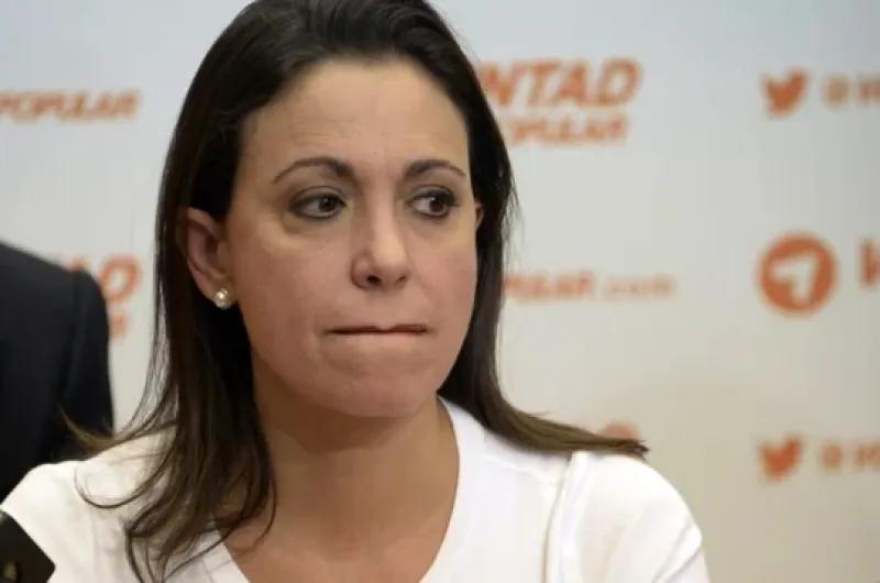 Machado augura poco tiempo en el poder para Maduro