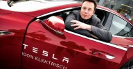 Tesla se dispara un 7 % en bolsa al conocerse que Musk ha comprado 1.000 millones en acciones