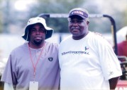 Dolphins Mourn GM Chris Grier’s Personal Loss as Miami Fans Pay Tribute Dolphins send their condolences to the family of General Manager Chris Grier, who lost his father, former NFL executive Bobby Gr