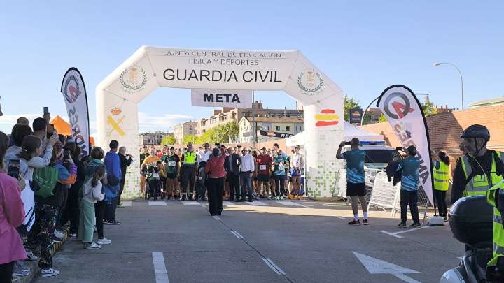 Últimas plazas para apuntarse en la carrera solidaria de la Guardia Civil