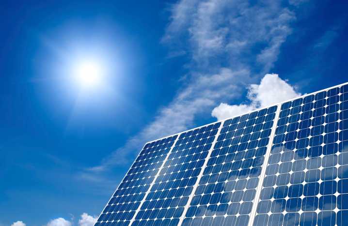 Gobierno activa plan para agilizar incentivos federales de energía renovable