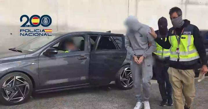 13 detenidos tras la boda del líder del grupo neonazi Suburbios Firm, a la que acudió el asesino de Aitor Zabaleta