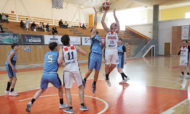 Sokol intratable: derrotó al campeón Hispano de Gallegos, a Español y acumula seis triunfos al hilo