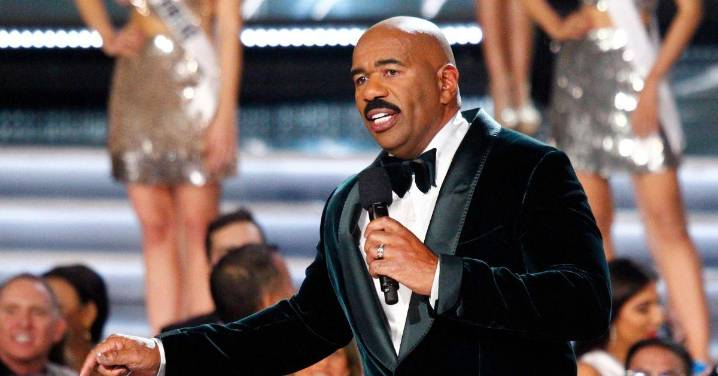 Steve Harvey Faces 'Family Feud' Backlash Over Trans Team's Fundraise
