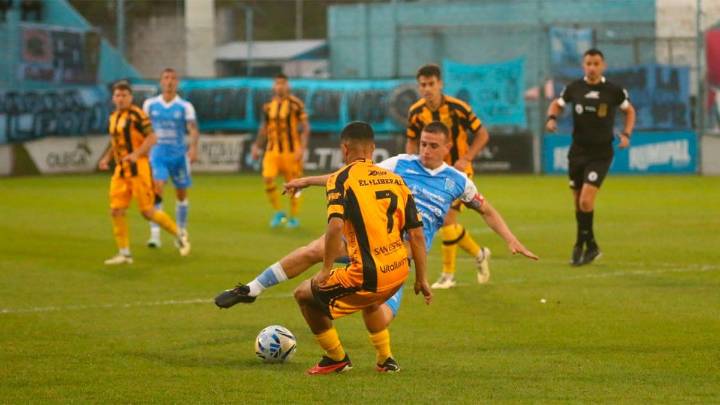 Mitre volvió a perder ante Estudiantes en Río Cuarto y no levanta cabeza