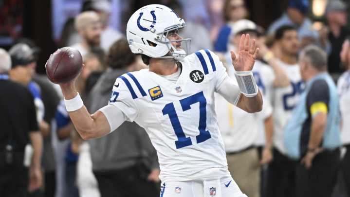 Colts at Titans odds, picks and predictions