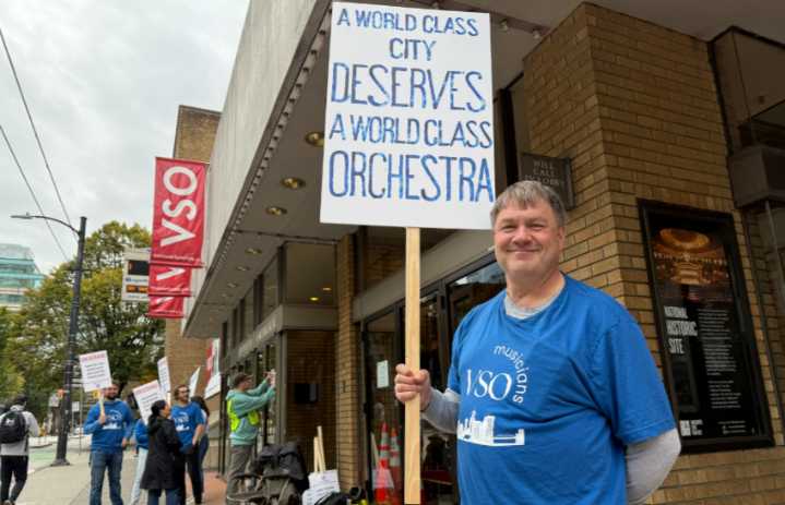 Vancouver Symphony Orchestra musicians on strike, concerts cancelled