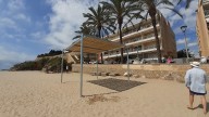 La administración provincial destina 250.000 euros en colocar pérgolas en ocho playas de la provincia