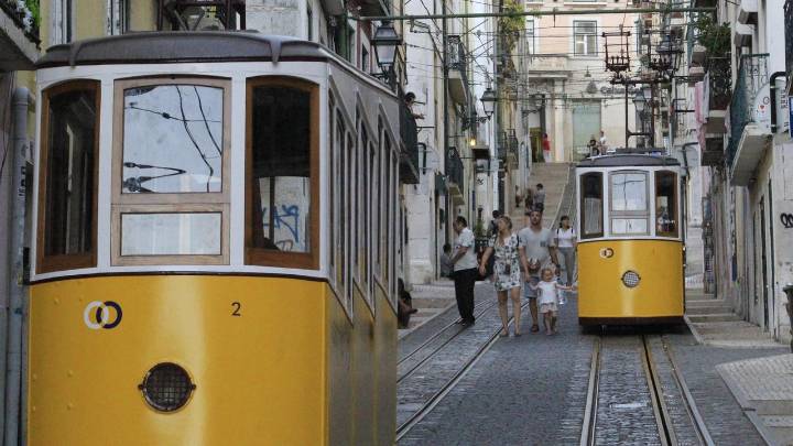 La empresa responsable del funicular de Lisboa asegura que se cumplieron "de forma escrupulosa" todos los protocolos de seguridad