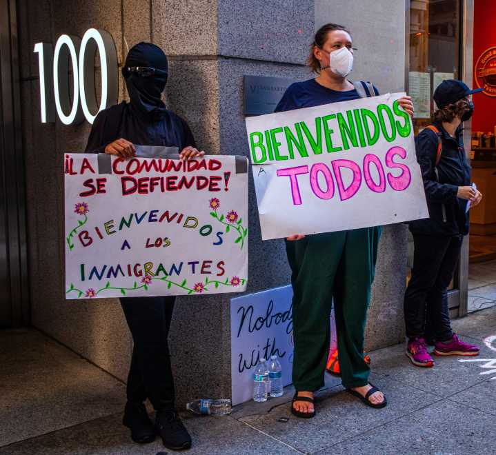 Mobilize for immigrant rights in San Francisco: A resource guide.