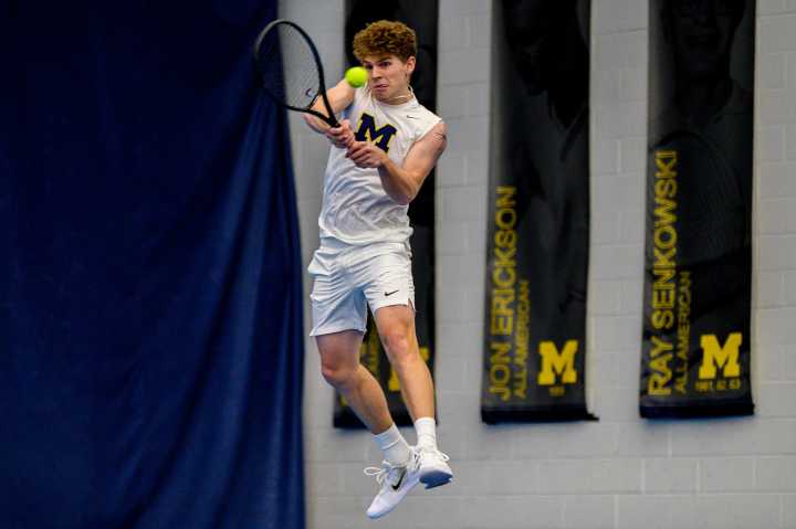 Michigan delivers mixed results in Fighting Irish Invitational, going 4