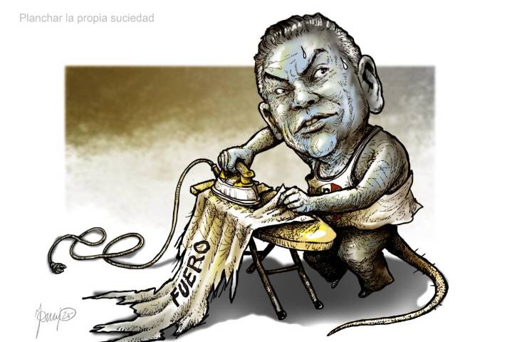 Planchar la propia suciedad