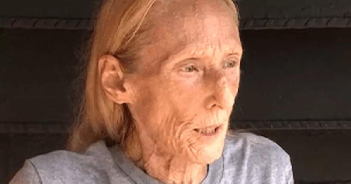 Horrifying moment grandma is forced to BITE vicious pitbull as it mauled her