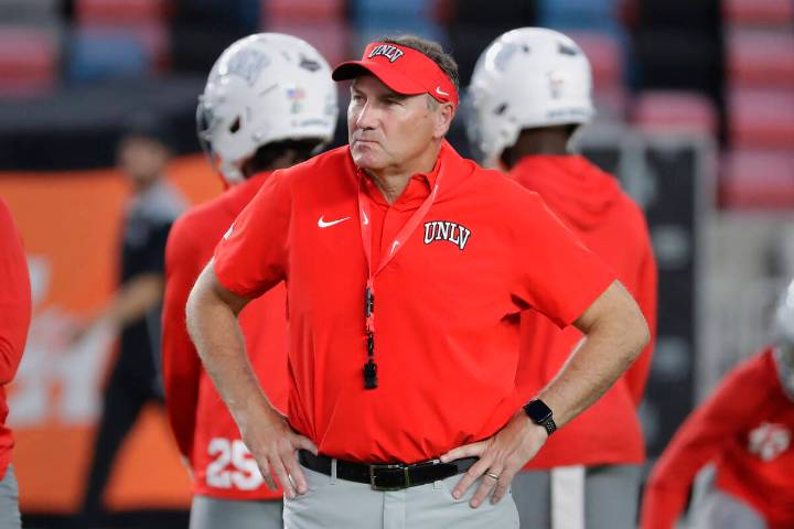 Dan Mullen guides UNLV football to 4-0 start 