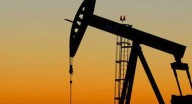 Oil rises after attacks on Russian refineries