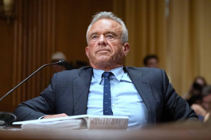 Family members call for RFK Jr. to step down as health secretary
