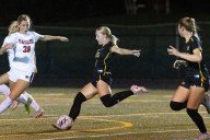 Schaffer scores 5 goals as Northwestern girls soccer crushes Saucon for 40th straight win