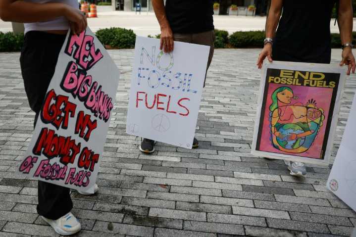 «Burla a la ciencia»: expertos critican un informe climático de Trump