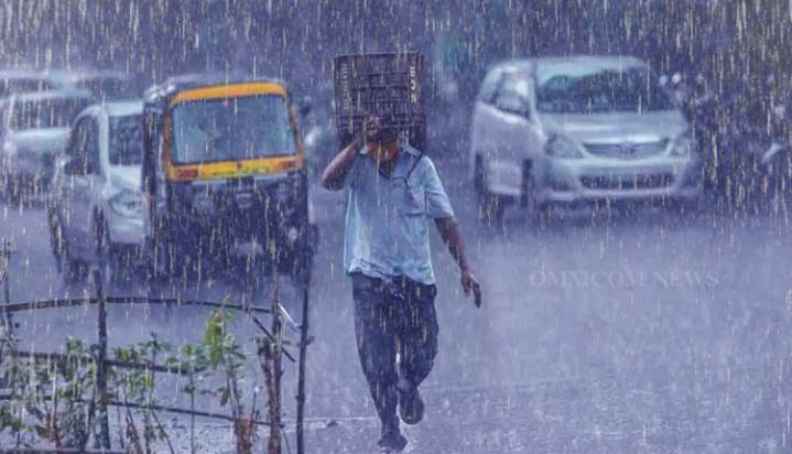 SRC Reviews Preparedness As Depression Likely To Cross Odisha Coast