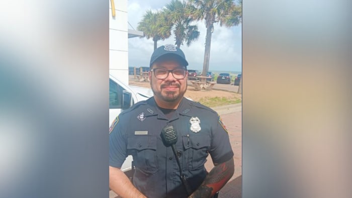 Community mourns loss of Galveston police officer who died in off