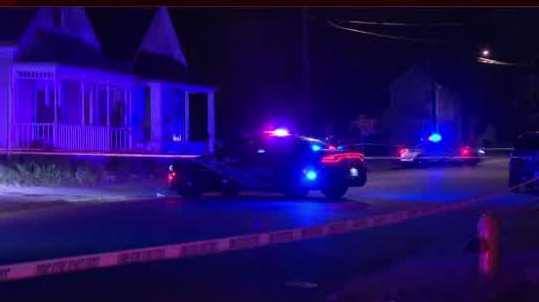 Man hospitalized after shooting in west Louisville, police say