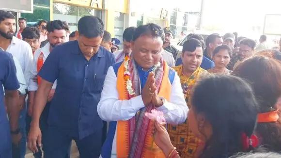 CM Majhi Reviews Preparations For PM Modi’s Odisha Visit; Check Itinerary, Programme Details
