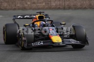 Consigue Verstappen pole en intermitente qualy en Azerbaiyán