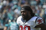Free Agent DE Leaves Visit With Dallas Cowboys Without Deal