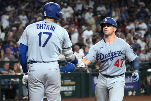 Perdomo conecta sencillo y mantiene a D-backs en lucha comodín venciendo 5
