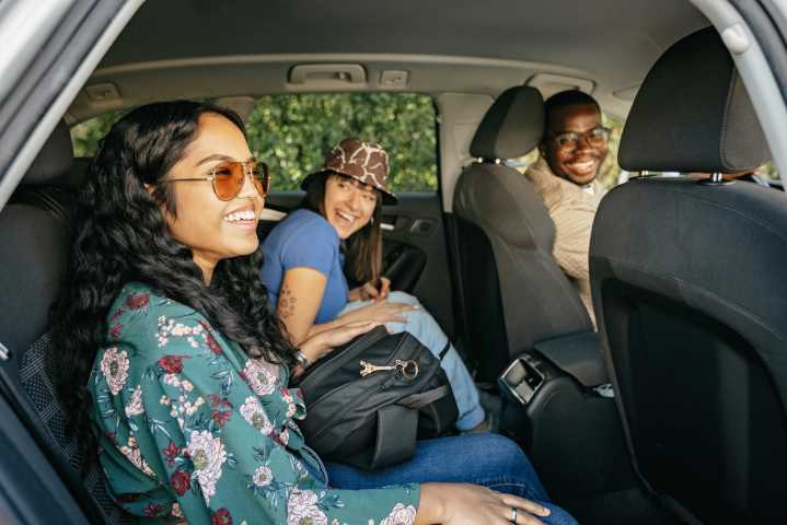 Lyft (NASDAQ:LYFT): Scaling Up, Globally