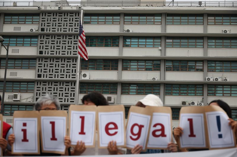 South Korea sending chartered plane to bring back workers detained in US