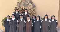Monjas carmelitas huyeron del país por amenazas: Delincuentes dijeron que las quemarían vivas