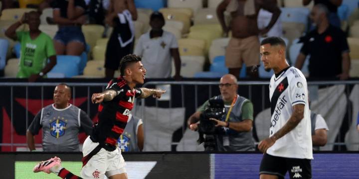 Jorge Carrascal se estrenó en las redes con el Flamengo: así fue el primer gol del colombiano en el fútbol brasileño