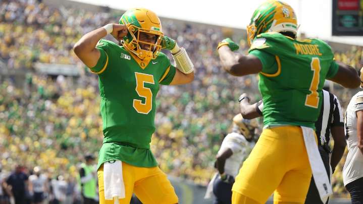 Watch Oregon vs. Northwestern football today, free Streameast alternatives, time, TV channel