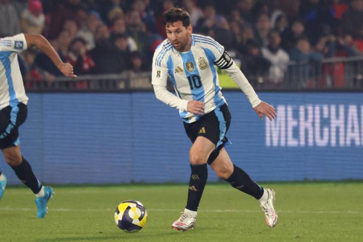 How to watch Messi, Argentina vs. Venezuela World Cup Qualifier