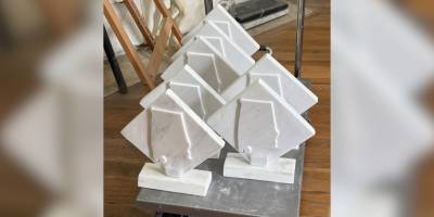 Sculptor Craigger Browne invents unique new award – Sylacauga marble and Alabama shape
