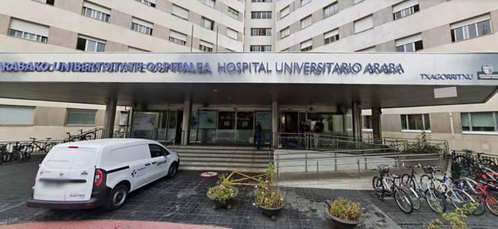 Muere un bebé al caer desde un segundo piso