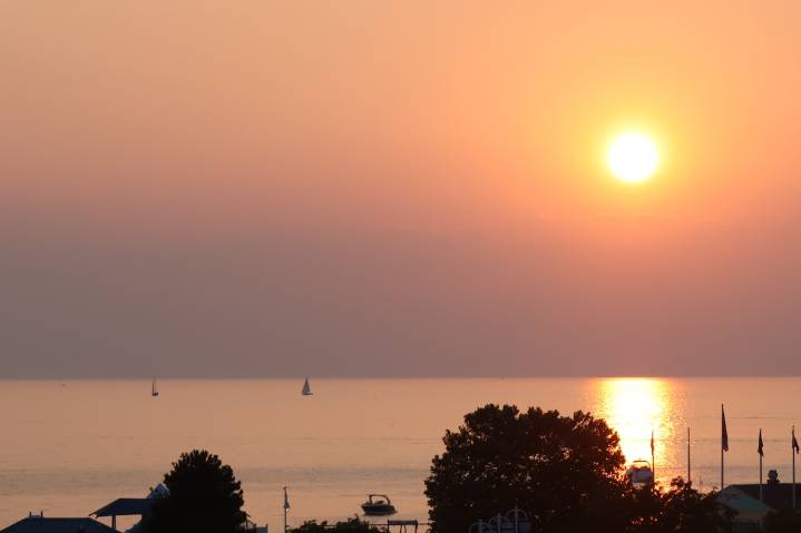 ‘The sunsets are amazing’: Dining high above Lake Michigan has its perks