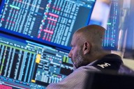Hasta 10%. Las acciones argentinas en Wall Street caen en el premarket tras la derrota electoral del Gobierno