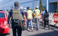 Trabajadores de Hyundai detenidos en EU tenían visas de negocio; acusan a la empresa de abusar de reglas laborales