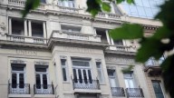 La UIA pide medidas en voz baja