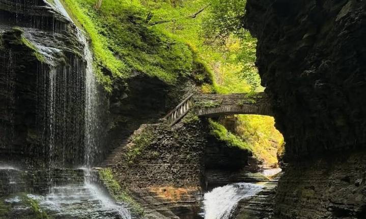 Este parque estatal de Nueva York está siendo muy visitado: Tiene 19 cascadas, cientos de escalones de piedra y zonas para acampar y hacer picnic